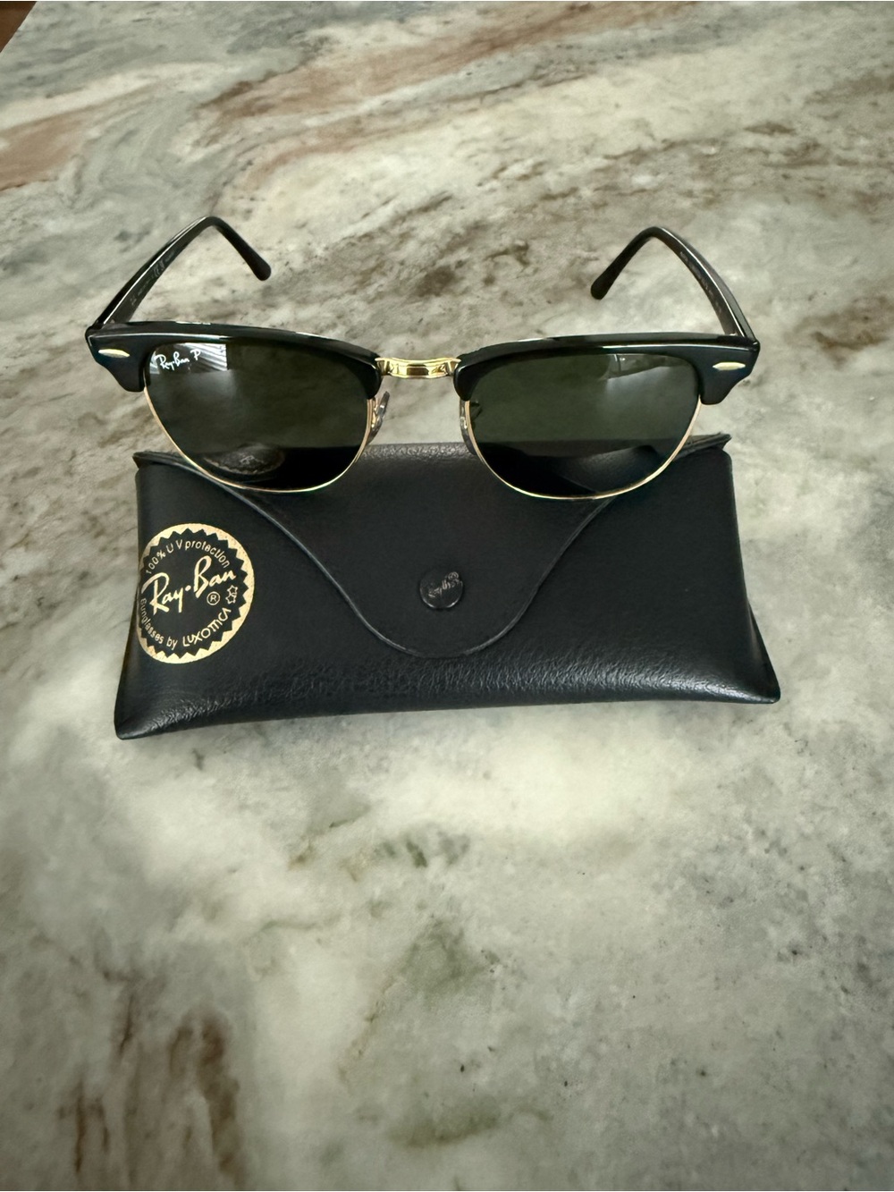 Ray-Ban RB3016 Polarized Clubmaster Classic Sunglasses - Black/Gold